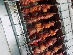 现穿羊肉串-丰茂烤串(建设街店)