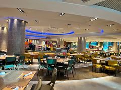 -咖啡苑自助餐厅·中国大饭店