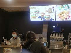 -麦当劳(金平路站店)