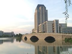 -公益图书馆(江南大学店)