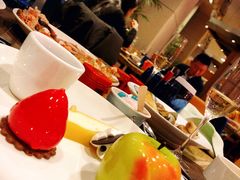 小西点-怡咖啡海鲜自助餐厅(浦东香格里拉店)