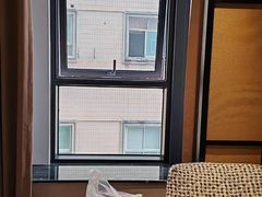 -万泊酒店(长沙五一广场国金中心店)