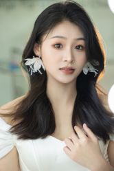 -衣贝姿婚纱礼服馆