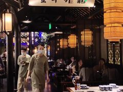 -绿茶餐厅(深圳龙华天虹购物中心店)