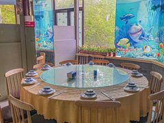 -崴海渔村(虹梅路店)