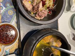 -云海肴·汽锅鸡·云南代表菜(天山百盛优客店)