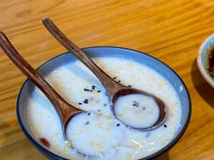 -勺子米线·云南传统小吃市集(四方街店)