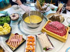 花胶鸡锅底-上房火鍋(新天地店)