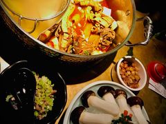 -左庭右院鲜牛肉火锅(环球港店)
