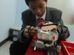 -蓝精灵创客少儿编程(百步亭中心)