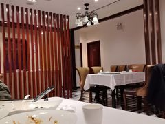 -老人和饭店(淮海中路店)