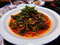 -鼎记酒楼(雁南一路店)