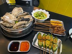 -蚝美人·生蚝海鲜烧烤(茶花园店)