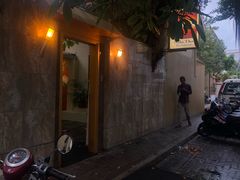 -Sala Thai Restaurant