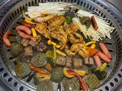 -马路牙子烧烤音乐酒馆(望京店)