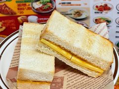 -兴华里茶记(禅城同济首店)