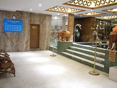 -鸿泰洋美食水会(东门中店)