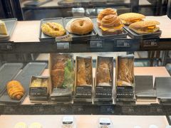 -星巴克臻选(金桥国际店)