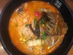-渝和喵叔米线(南坪万达店)