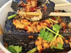 -黑色经典臭豆腐·湖南特产(坡子街店)