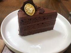 纯黑巧克力戚风蛋糕-夏朵餐厅(丁香店)