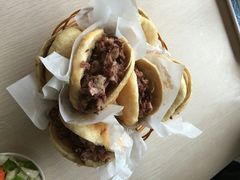 -闫家驴肉老店(华电一校店)