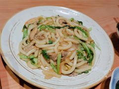 牛肉炒乌冬-吟松日式料理(莘庄店)