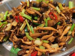 -邱记私房菜·十八年本地菜