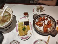 -炆艺乳鸽·煲仔饭大排档(望京来广营店)