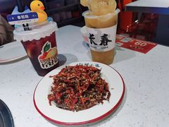 -江湖小牛·水煮牛排火锅(欧亚新生活购物广场店)