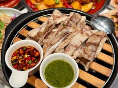 -百彦蒙古包·碳烤羊排·手抓羊肉(万江首店)