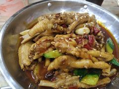 -江城燕子大排档(江汉路步行街店)