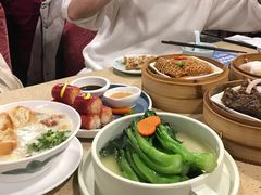 荔湾艇仔粥-点都德(春熙路群光广场店)