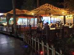 -二荆条·蜀鲜汇城市森林火锅