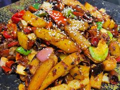 火爆土豆片-醉小酒馆·川菜·江湖菜·重庆菜(观音桥旗舰店)