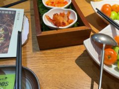 -一朵菌·野生菌探索家火锅(南亚店)