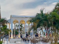 -巨鹏飞梦幻海岸