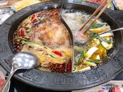 -重庆故事姊妹老火锅(财经学院店)