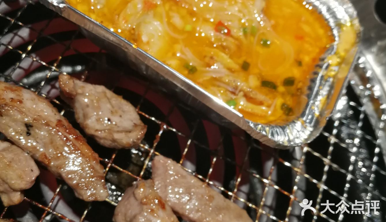水果都可以自己拿拿拿，还有15元的饮料自助