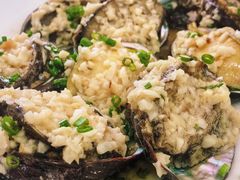 蒜蓉粉丝蒸鲍鱼-双月饭店·20年老字号(新村店)