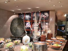 自助取餐区-世贸君澜·云天阁自助餐厅