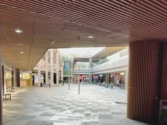 -易生活购物公园