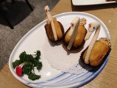 金牌榴莲酥-宴会中心