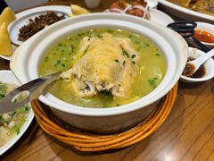 -品鲜村农家菜·阳澄湖大闸蟹(总店)