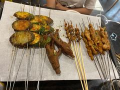 -郑贵初烧烤·烤凤爪的发明者(王家湾店)