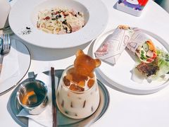 -露露家咖啡店