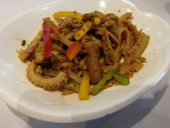 -彩福皇宴(皇室堡店)