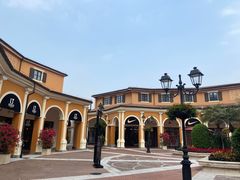 -佛罗伦萨小镇广佛名品奥特莱斯(疏港路店)