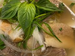 -美奈小馆·越南料理(中航城君尚购物中心店)