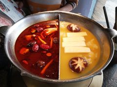 双拼锅底-湊湊火锅·茶憩(新中关购物中心店)